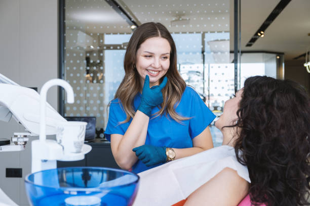 Best Tooth Extraction  in Anahuac, TX