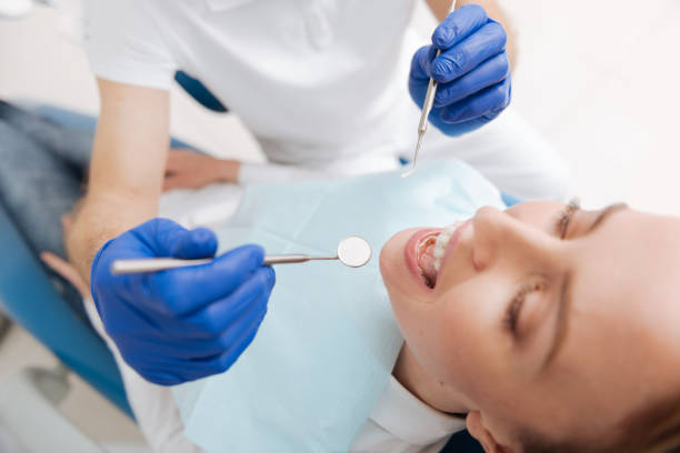 Emergency Dental Services in Anahuac, TX